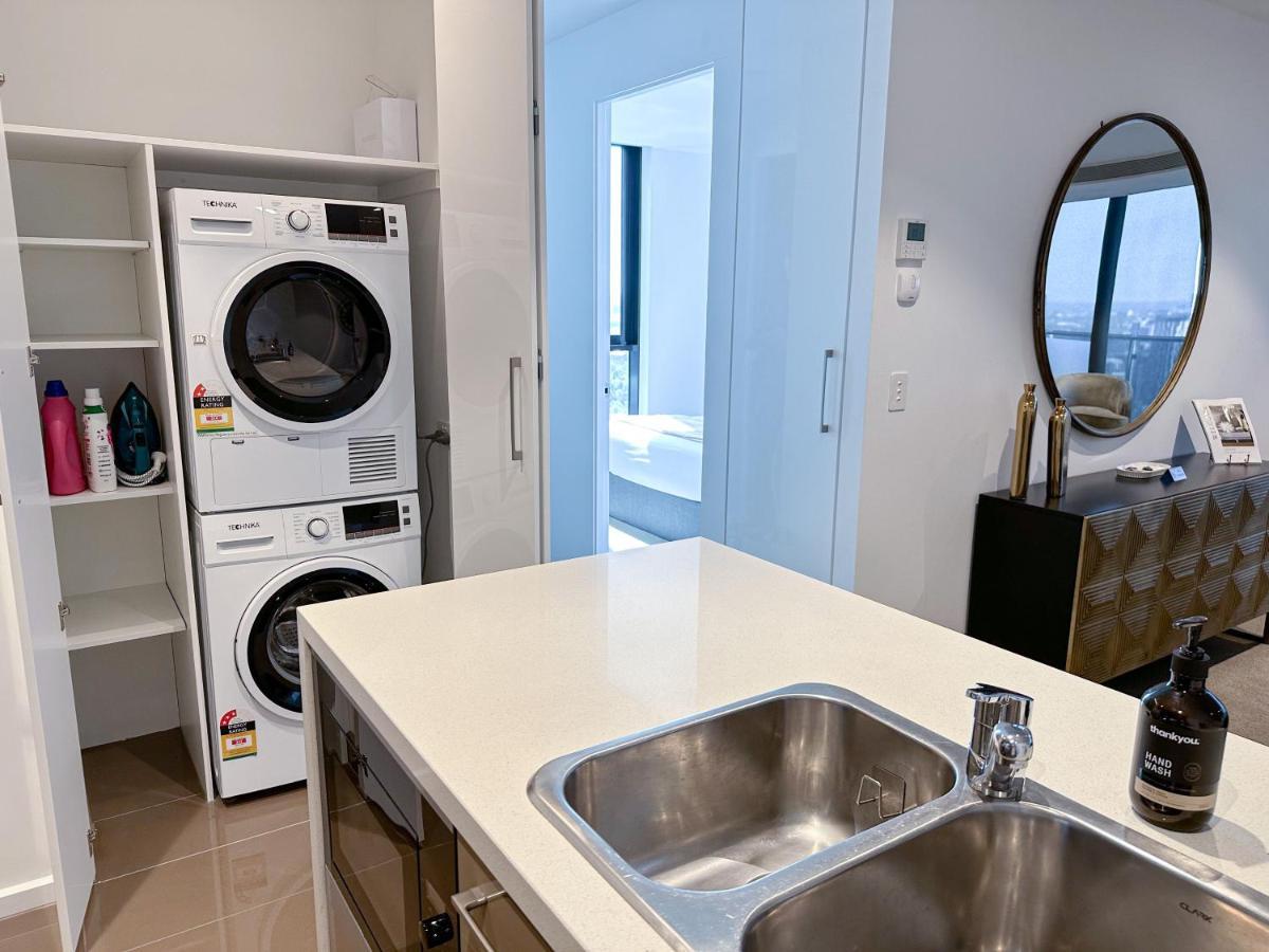 Deluxe 3 Bedroom Apartment In Southbank Melbourne Bagian luar foto