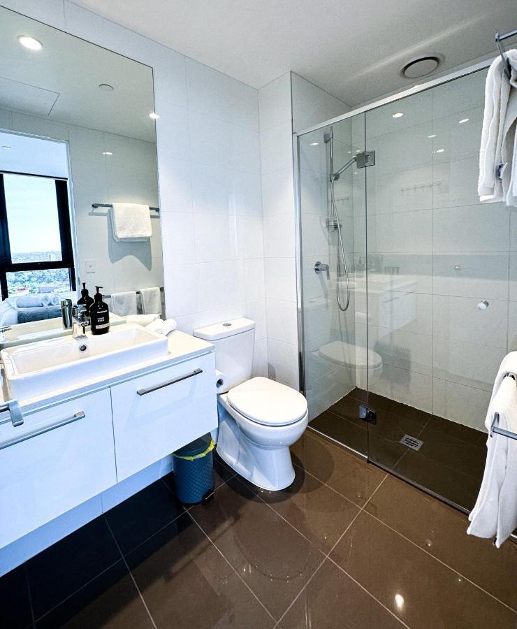 Deluxe 3 Bedroom Apartment In Southbank Melbourne Bagian luar foto