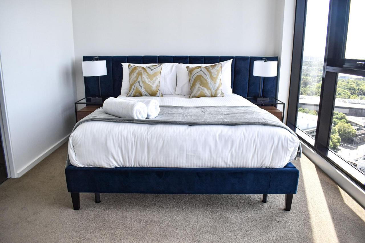 Deluxe 3 Bedroom Apartment In Southbank Melbourne Bagian luar foto
