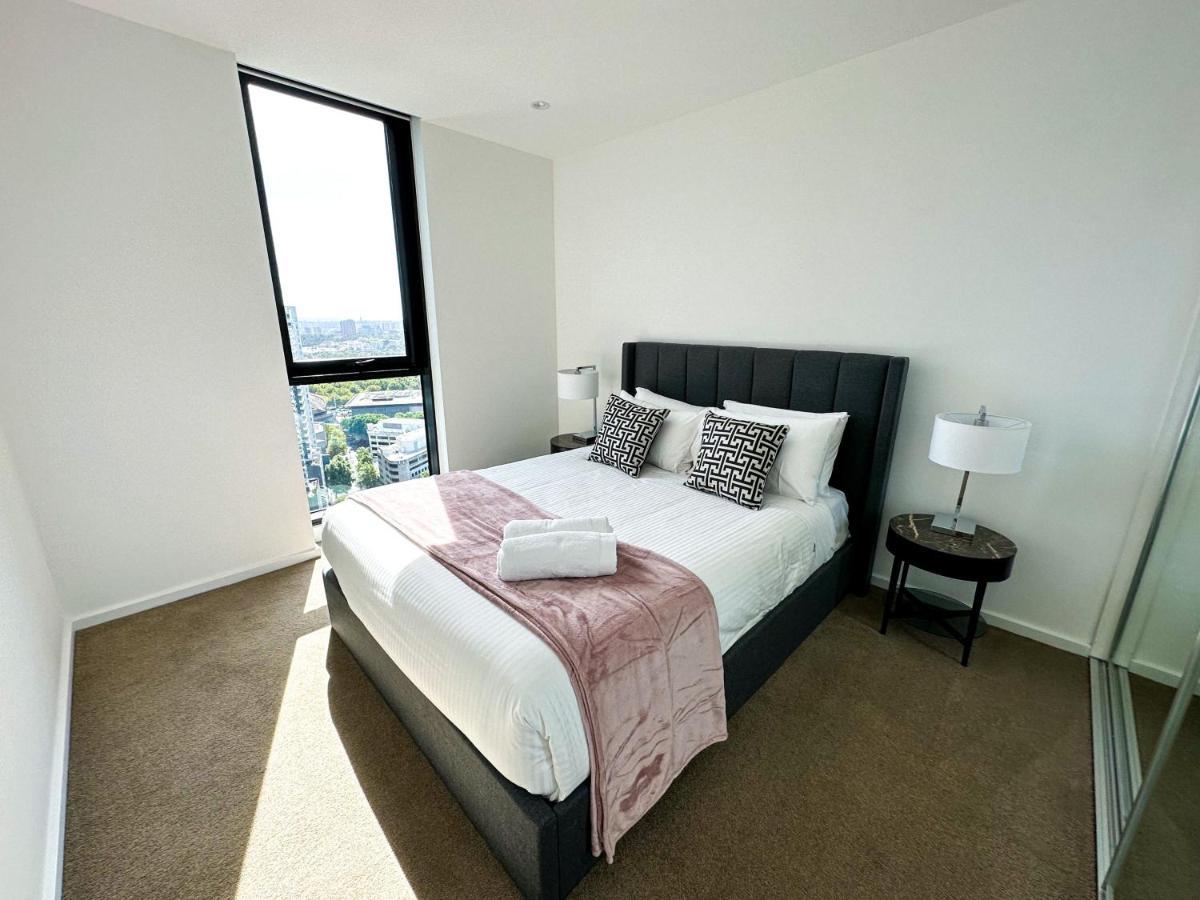 Deluxe 3 Bedroom Apartment In Southbank Melbourne Bagian luar foto