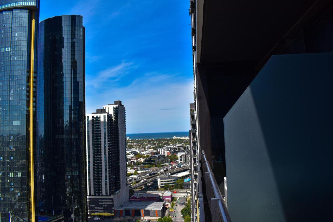 Deluxe 3 Bedroom Apartment In Southbank Melbourne Bagian luar foto